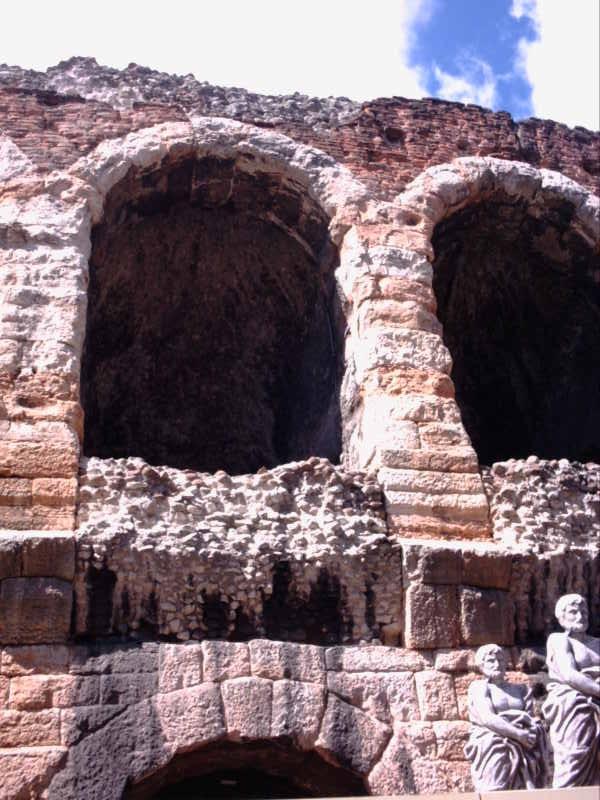 25_verona_kolosseum.jpg