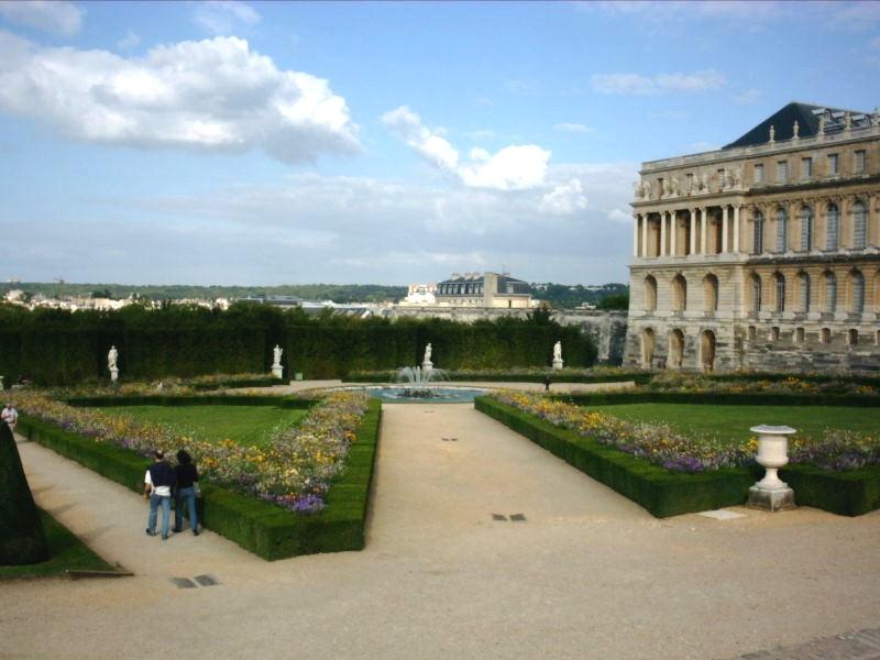 82_jardin_versailles.jpg