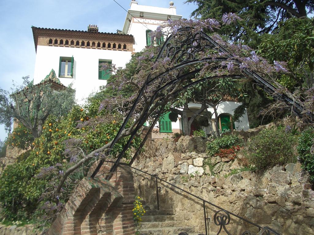 011_Barcelona_Park_Guell.JPG