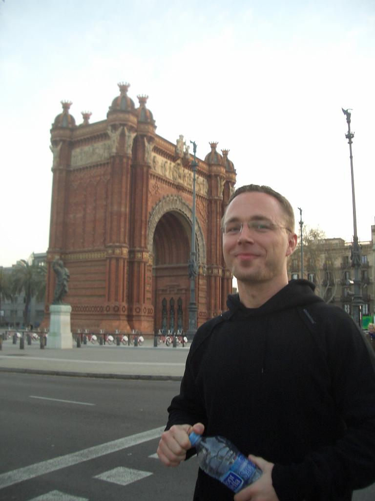 250_Barcelona_Arc_de_Triomphe.JPG