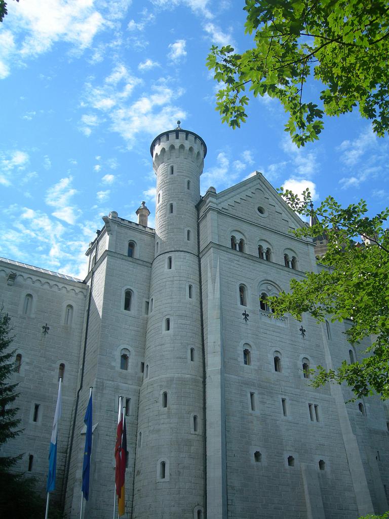 028b_Germany_Neuschwanstein.JPG