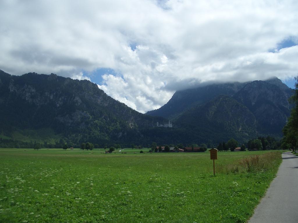 047_Germany_Neuschwanstein.jpg