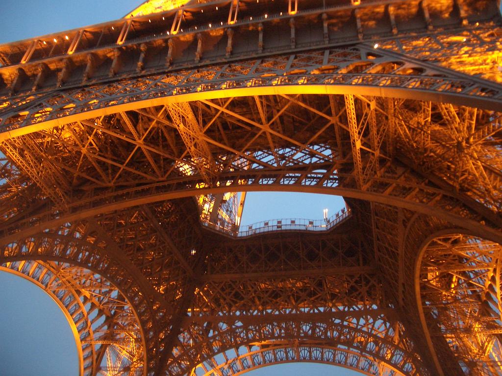 047_Paris_Tour_Eiffel.jpg
