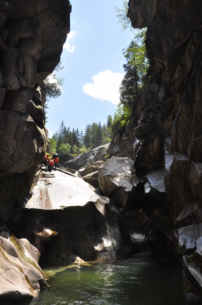 2012_07_Interlaken_Canyoning_024.JPG
