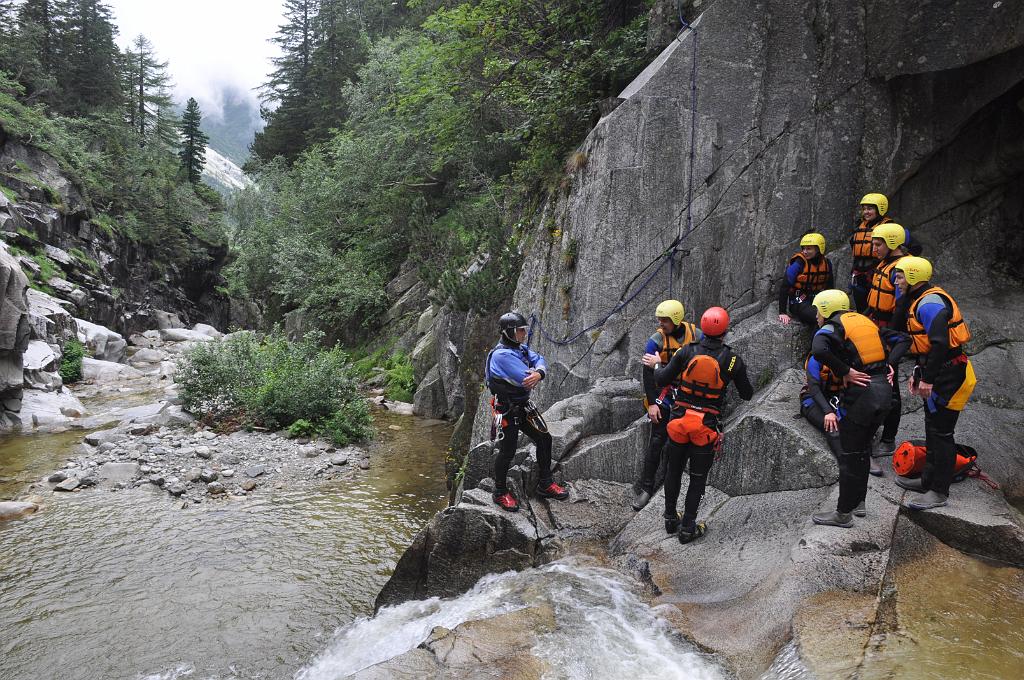 2012_07_Interlaken_Canyoning_054.JPG