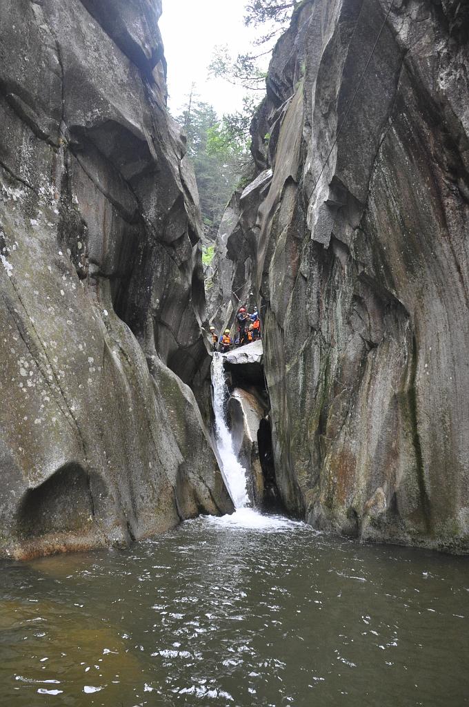 2012_07_Interlaken_Canyoning_101.JPG