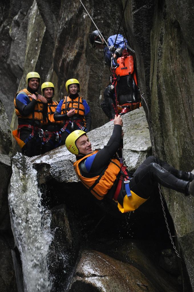 2012_07_Interlaken_Canyoning_103.JPG