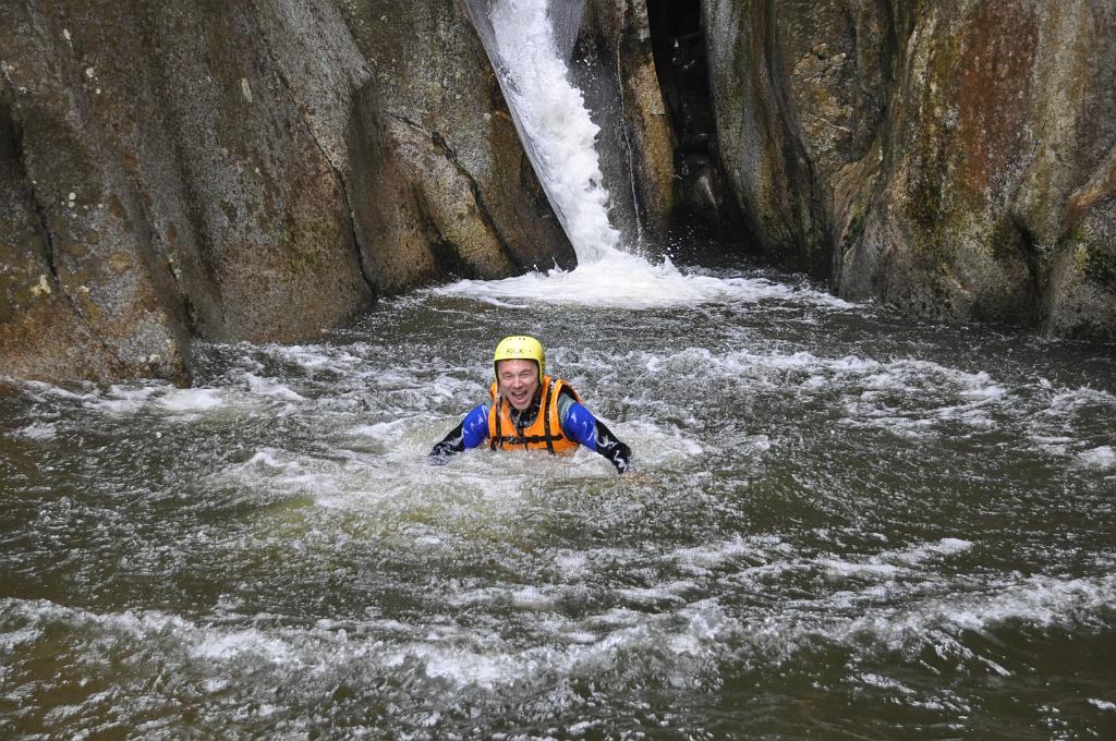 2012_07_Interlaken_Canyoning_105.JPG