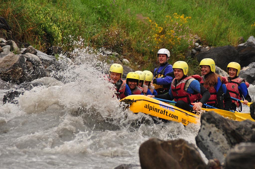 2012_07_Interlaken_Rafting_012.JPG